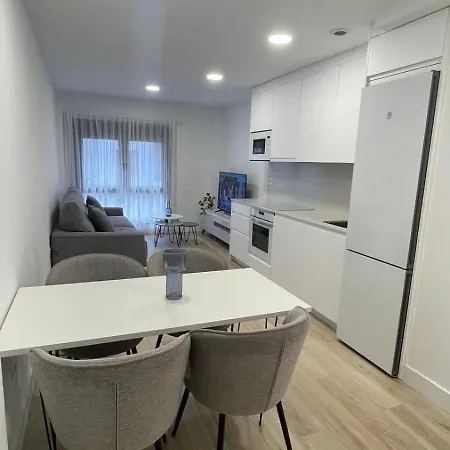 Appartement Albareda 83 *