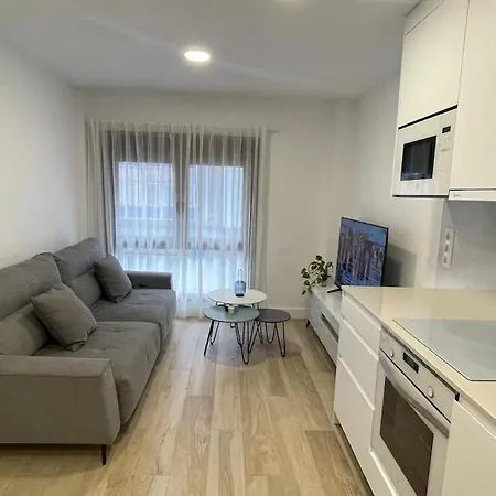 Albareda 83 *