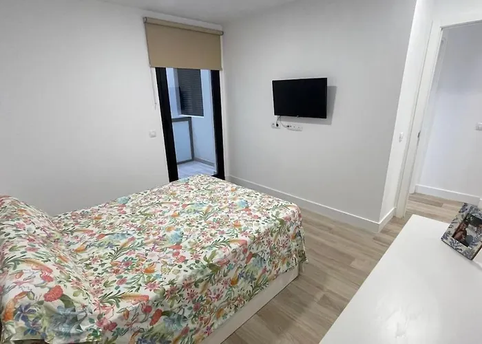 Apartment Albareda 83
